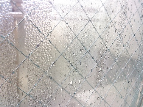 窓ガラスの結露防止対策